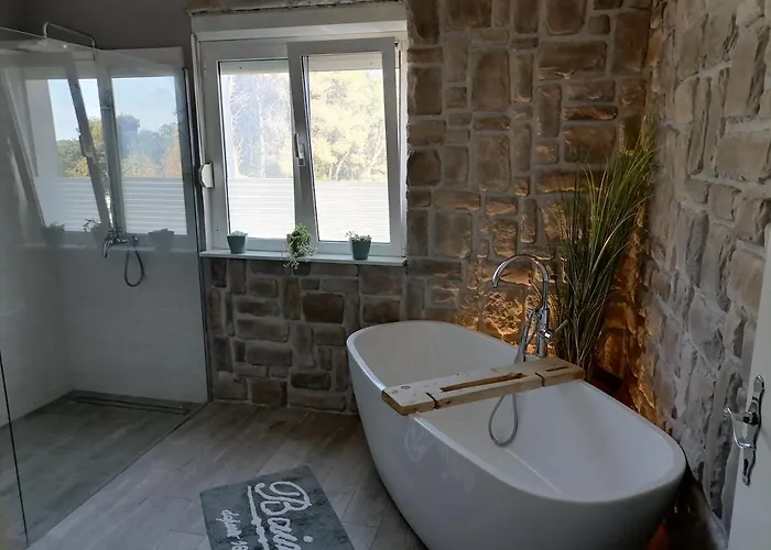 Apartment Luna Sveti Filip i Jakov