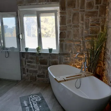 Apartment Luna Sveti Filip i Jakov
